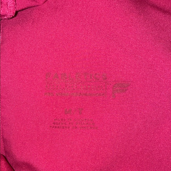 Fabletics Scrub Set - Picture 3 of 3